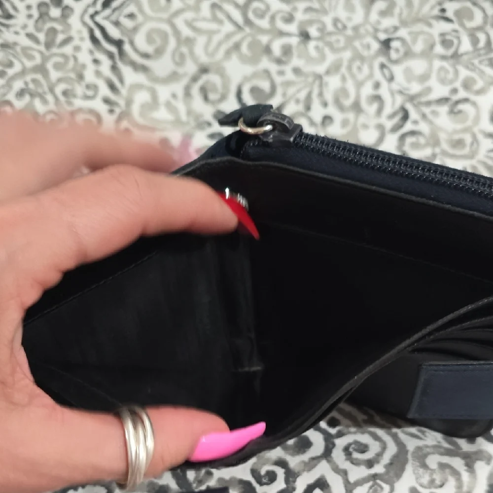 Prada Black Compact Wallet - Picture 9 of 14